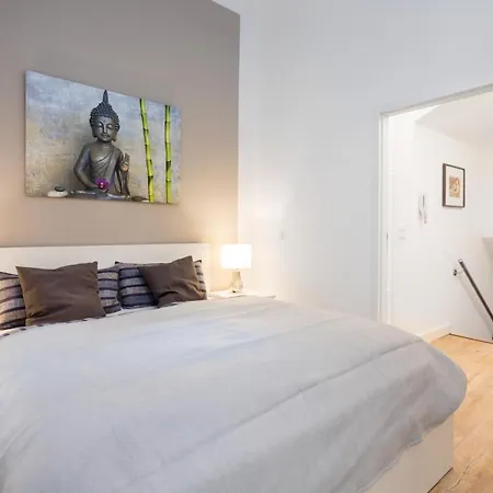 The Duesseldorfer, 1 Bedroom 1 Living Up To 4 People Berlijn
