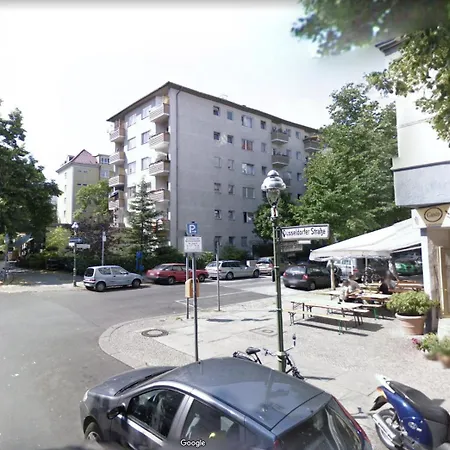 The Duesseldorfer, 1 Bedroom 1 Living Up To 4 People Appartement Berlijn