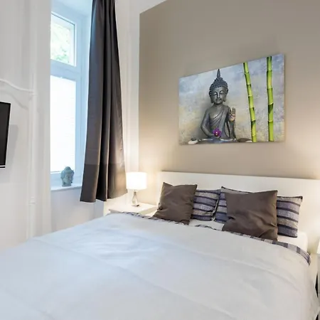 The Duesseldorfer, 1 Bedroom 1 Living Up To 4 People Apartamento *