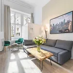 Lägenhet The Duesseldorfer, 1 Bedroom 1 Living Room, Group & Family Friendly, Ideal For 2 - 4 Guests