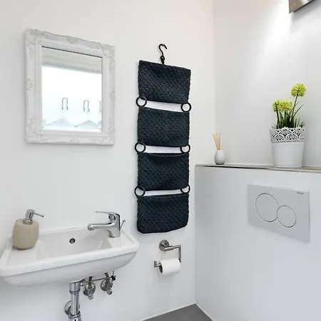 The Duesseldorfer, 1 Bedroom 1 Living Up To 4 People 아파트 베를린
