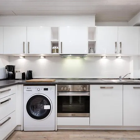 Apartment The Duesseldorfer, 1 Bedroom 1 Living Up To 4 People Berlin